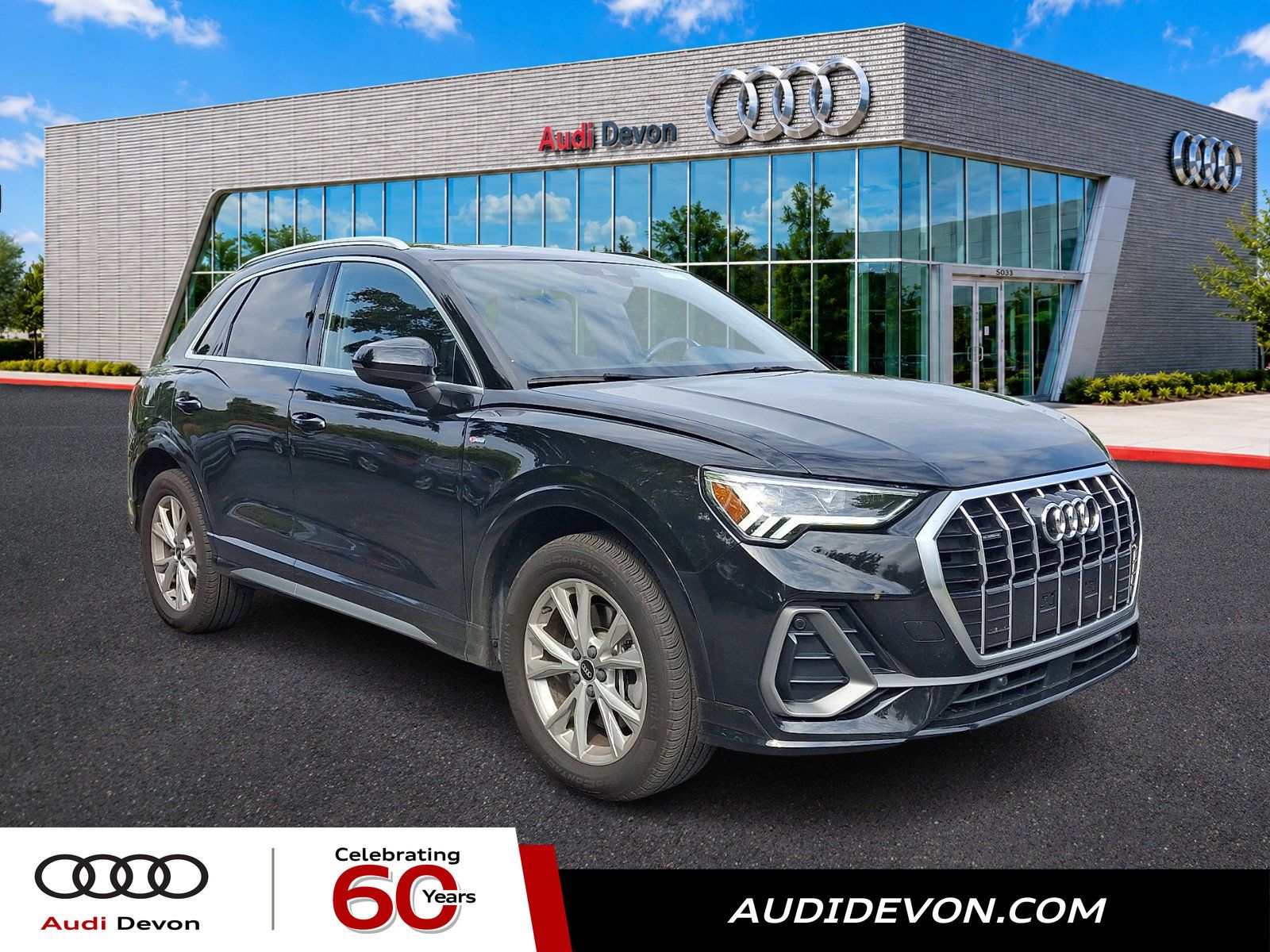 Used 2021 Audi Q3 2.0T Premium Plus w/ Premium Plus Package AWD/4WD image 1