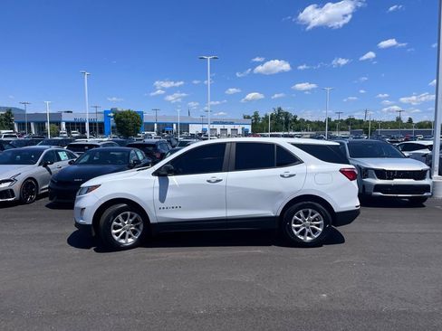 Used 2020 Chevrolet Equinox LS w/ LS Convenience Package FWD image 6