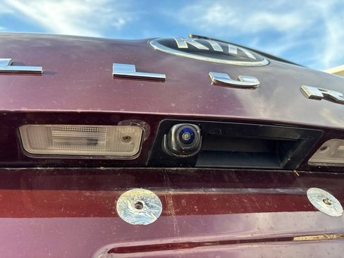 Used 2020 Kia Telluride EX w/ Towing Package AWD/4WD image 17
