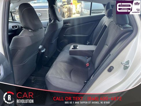 Used 2020 Toyota Prius Prime LE FWD image 26