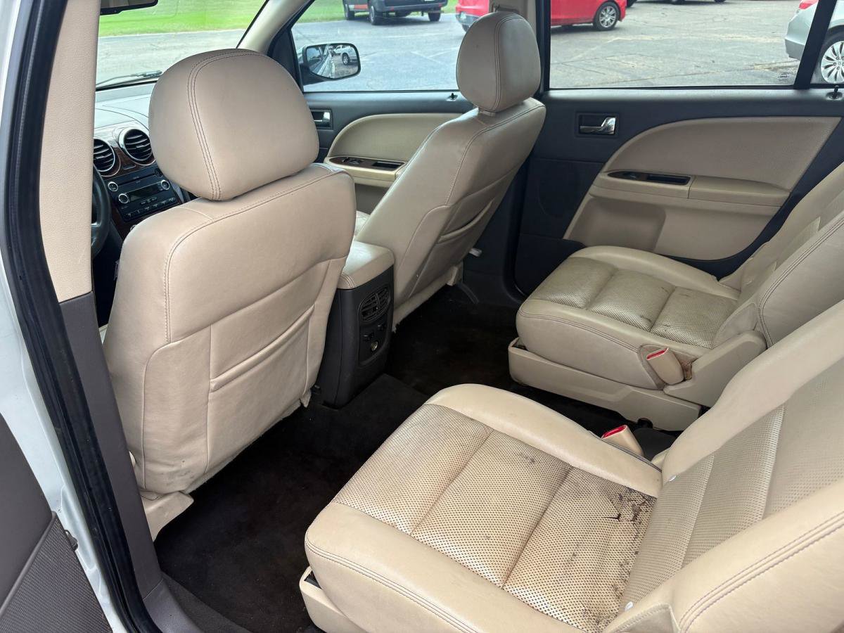 Used 2008 Ford Taurus X Limited FWD image 8