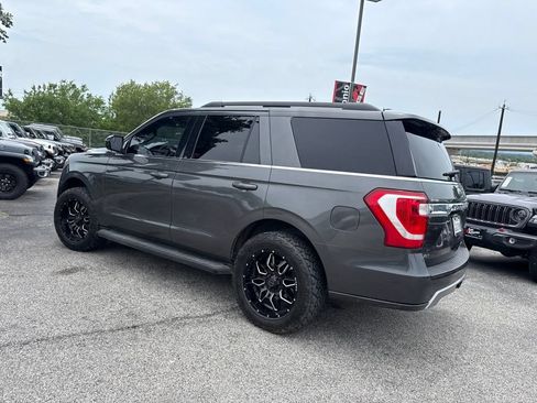 Used 2019 Ford Expedition XLT RWD image 14