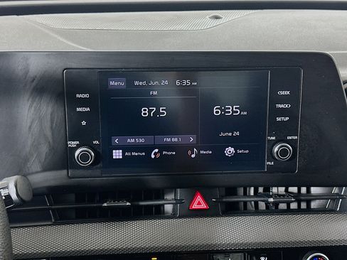 Used 2025 Kia Sportage LX FWD image 19