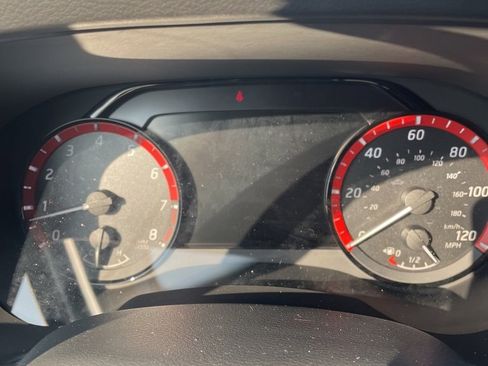 Used 2025 Nissan Frontier PRO-4X w/ Pro Premium Package image 15