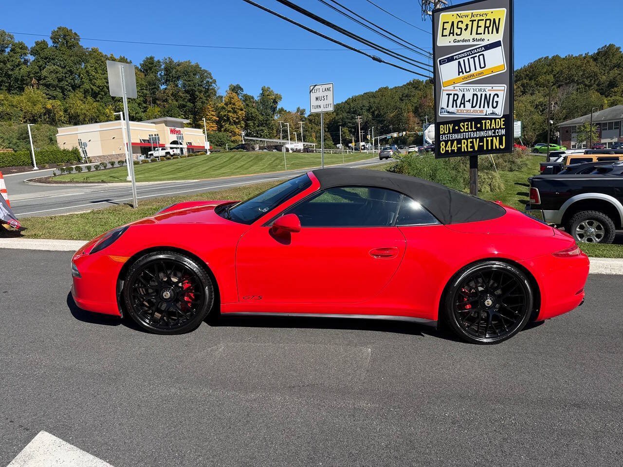 Used 2015 Porsche 911 Cabriolet image 2