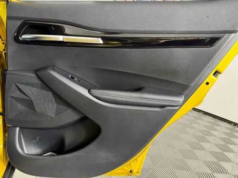 Used 2023 Kia Seltos SX w/ SX Sunroof Package image 44