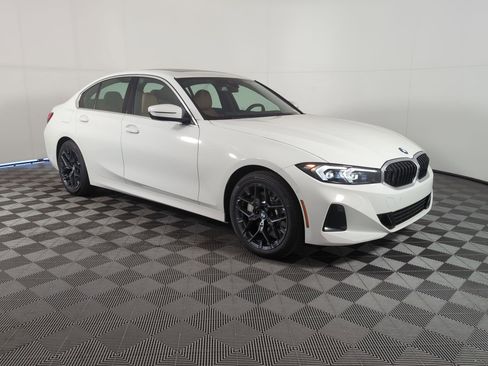 Used 2026 BMW 330i Sedan w/ Convenience Package image 6
