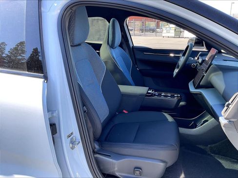 New 2026 Volvo EX30 Ultra w/ Climate Package image 31