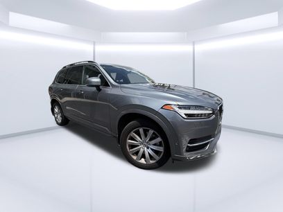 Used 2016 Volvo XC90 T6 Momentum w/ Momentum Plus Package