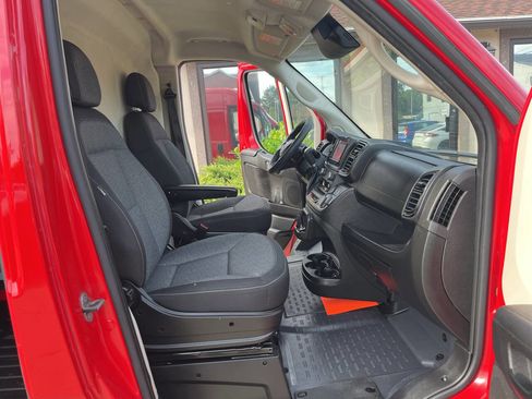 Used 2022 RAM ProMaster 2500 w/ Interior LED Lighting Group FWD image 20