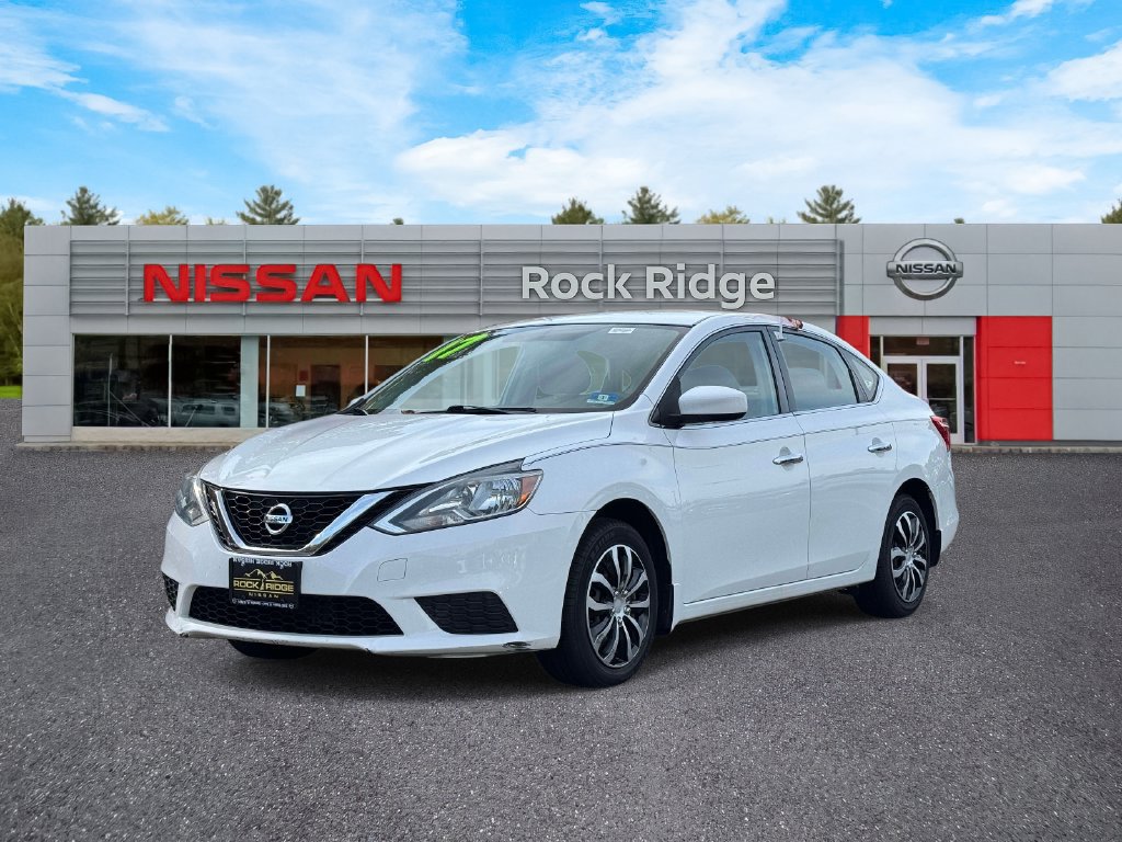Used 2017 Nissan Sentra S FWD image 2
