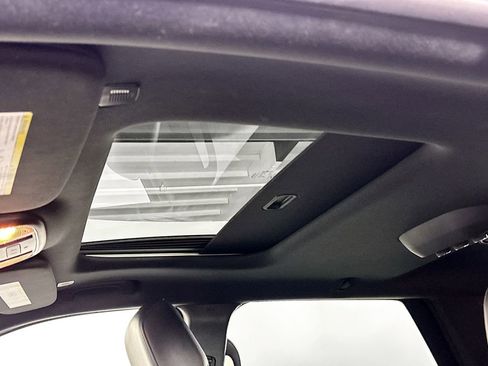 Used 2024 Dodge Durango GT image 19