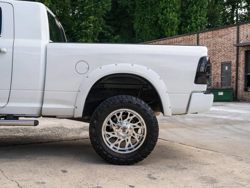 Used 2015 RAM 3500 Laramie w/ Convenience Group AWD/4WD image 5