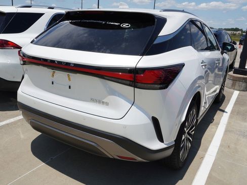Used 2025 Lexus RX 350 Premium Plus w/ Convenience Package FWD image 4