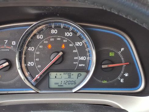 Used 2014 Toyota RAV4 Limited w/ Technology Package FWD image 19