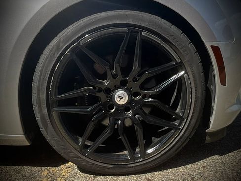 Used 2018 Chevrolet Camaro SS RWD image 38