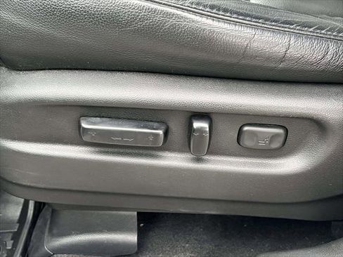 Used 2018 Honda Pilot Touring image 20