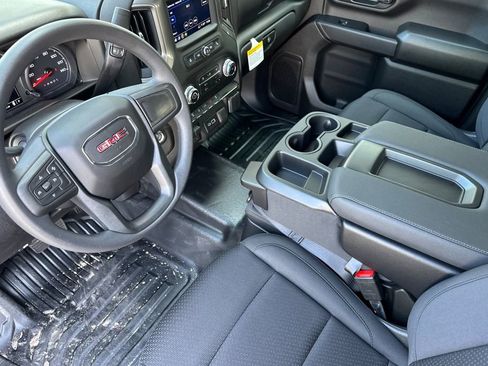 New 2026 GMC Sierra 2500 Pro w/ Convenience Package AWD/4WD image 10