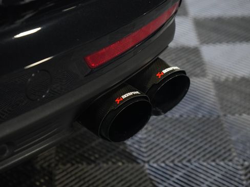 Used 2017 Porsche Panamera Turbo w/ Carbon Fiber Interior Package AWD/4WD image 19