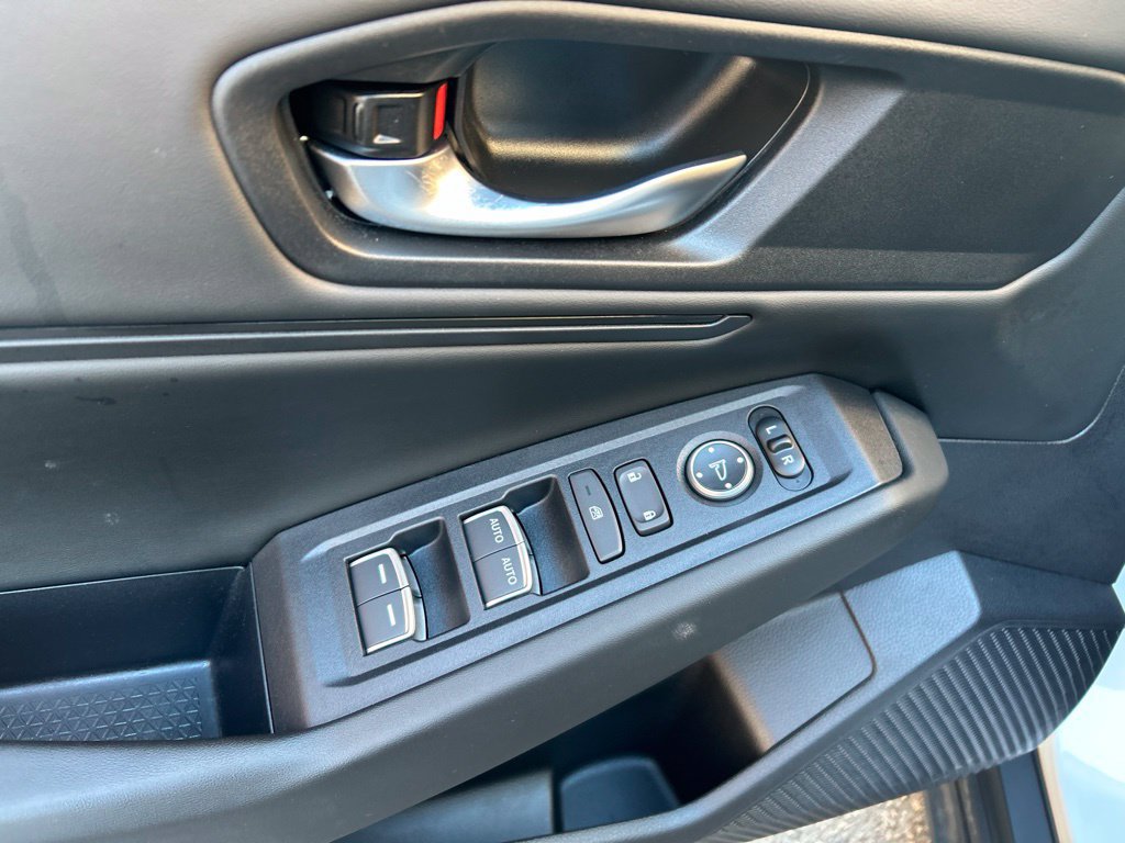 Used 2024 Honda Accord EX image 12