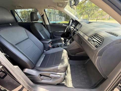 Used 2018 Volkswagen Tiguan S FWD image 15