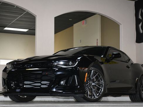 Used 2023 Chevrolet Camaro ZL1 image 84
