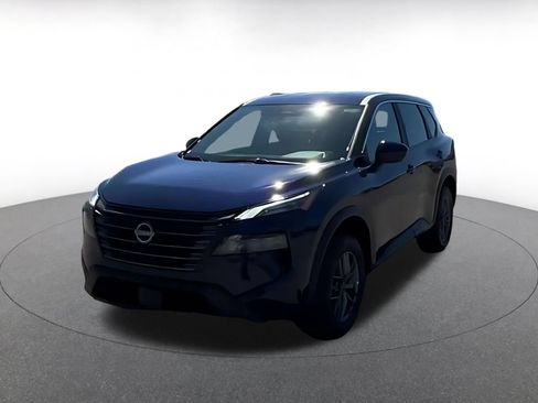 Used 2026 Nissan Rogue SV AWD/4WD image 7