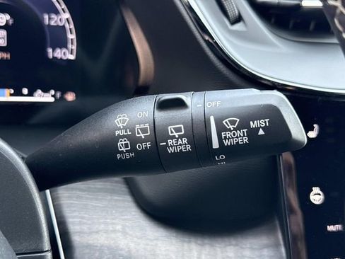 New 2026 Jeep Grand Cherokee Altitude AWD/4WD image 32
