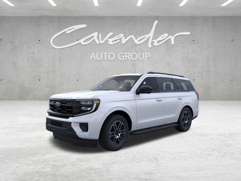 New 2025 Ford Expedition Active image 1