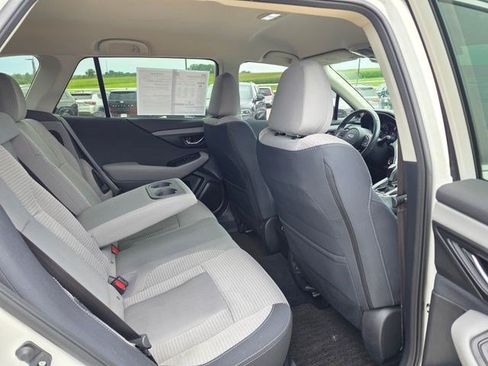 Used 2023 Subaru Outback Premium AWD/4WD image 13