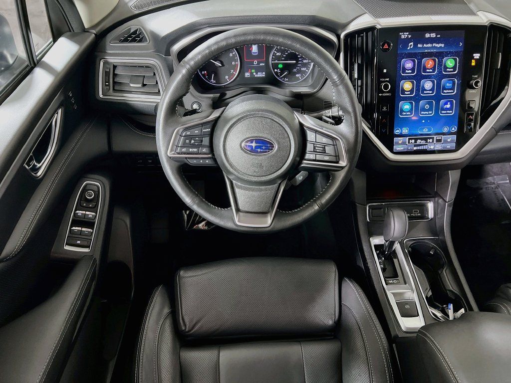 Used 2023 Subaru Ascent Limited AWD/4WD image 19
