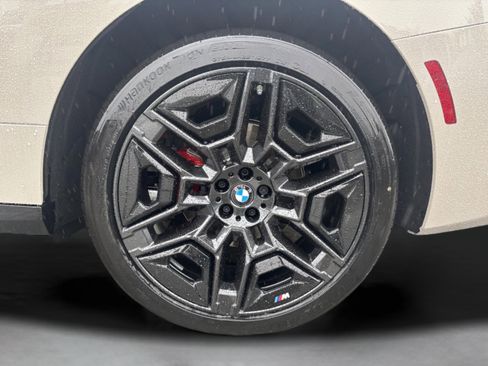 Used 2026 BMW iX xDrive60 w/ M Sport Package AWD/4WD image 32