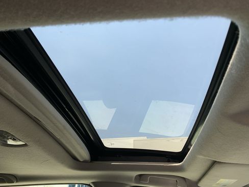 Used 2018 Honda Fit EX image 36