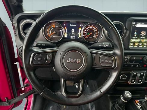 Used 2022 Jeep Wrangler Sport AWD/4WD image 15