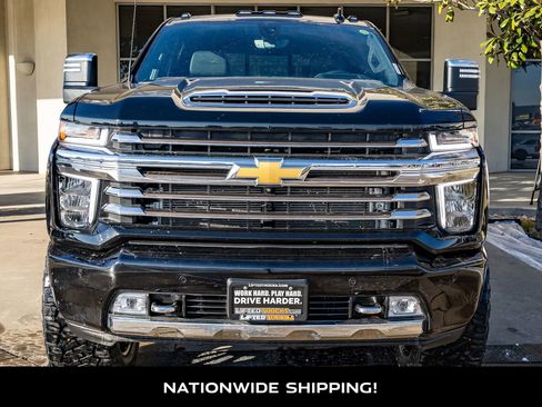 Used 2023 Chevrolet Silverado 3500 High Country w/ Z71 Off-Road Package image 4