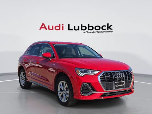 Certified 2025 Audi Q3 2.0T Premium AWD/4WD image 1
