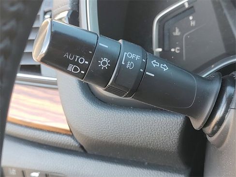 Used 2017 Honda CR-V Touring image 25