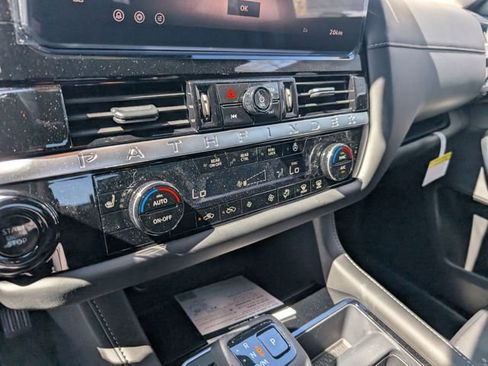 New 2026 Nissan Pathfinder SL image 22