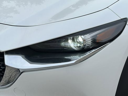 Used 2024 MAZDA CX-30 AWD 2.5 S w/ Preferred Package image 4