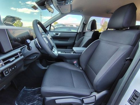 New 2026 Hyundai Santa Fe SE image 19