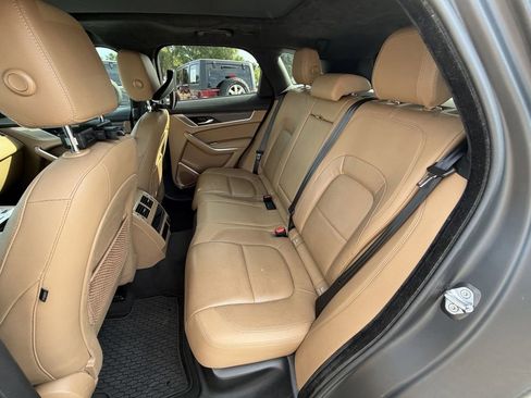 Used 2023 Jaguar F-PACE S AWD/4WD image 17