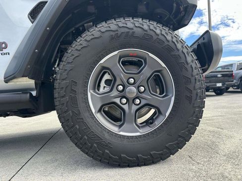 Used 2022 Jeep Gladiator Rubicon w/ LED Lighting Group image 12