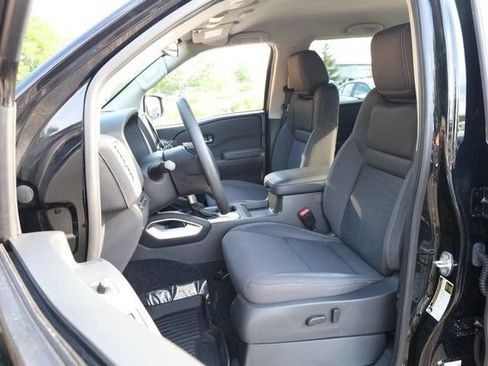 Certified 2022 Nissan Frontier SV AWD/4WD image 7