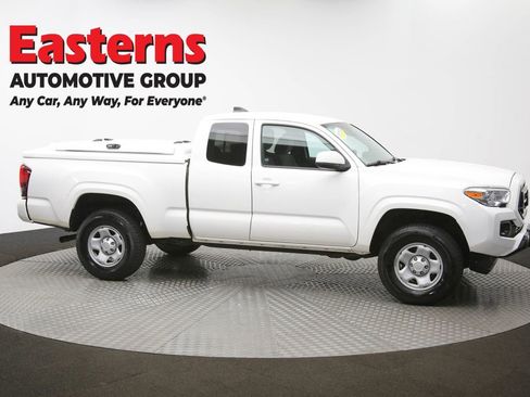 Used 2022 Toyota Tacoma SR w/ SR Convenience Package image 45