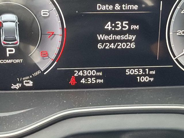 Used 2025 Audi Q5 e Premium AWD/4WD image 33