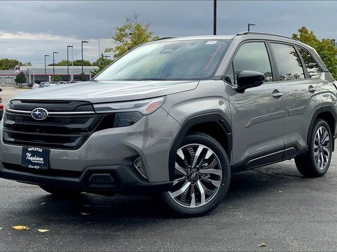 New 2025 Subaru Forester Touring image 2