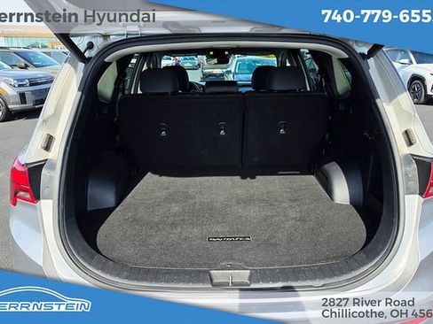 Used 2022 Hyundai Santa Fe SEL w/ Convenience Package AWD/4WD image 25