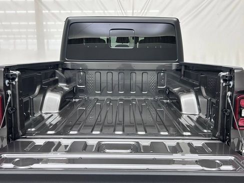 New 2026 Jeep Gladiator Rubicon image 9