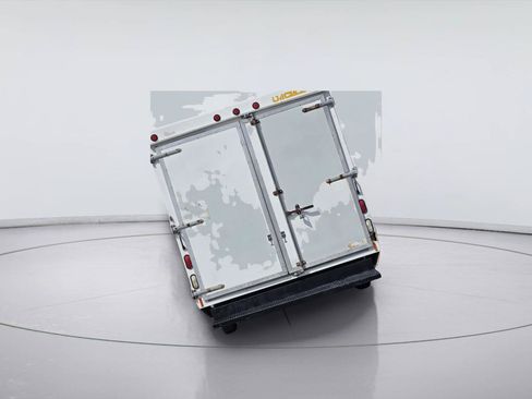 Used 2003 Ford E-350 and Econoline 350 Super Duty RWD image 7