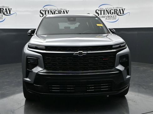 Certified 2024 Chevrolet Traverse RS w/ LPO, Floor Liner Package FWD image 2